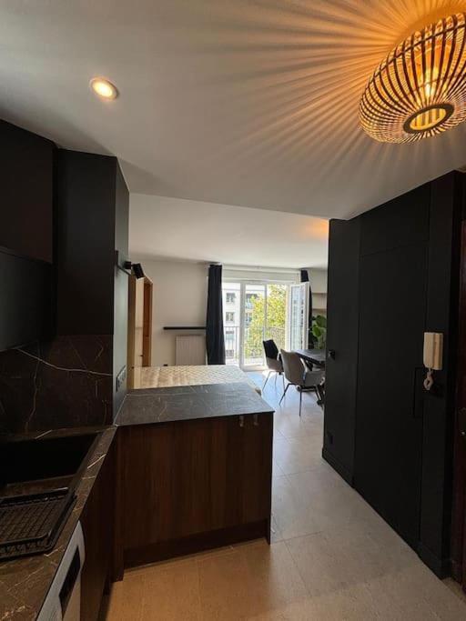 Studio A Courbevoie 92 Luaran gambar