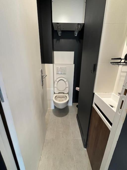 Studio A Courbevoie 92 Luaran gambar