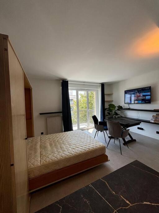 Studio A Courbevoie 92 Luaran gambar
