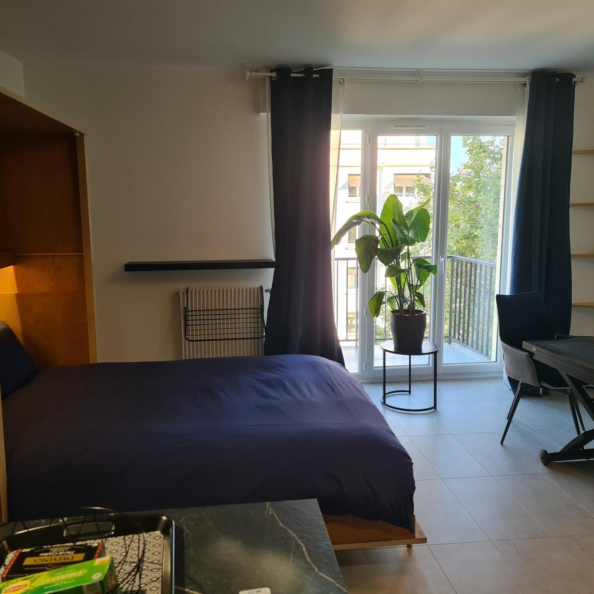 Studio A Courbevoie 92 Luaran gambar